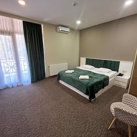 Terrace Borjomi Hotel エクステリア 写真
