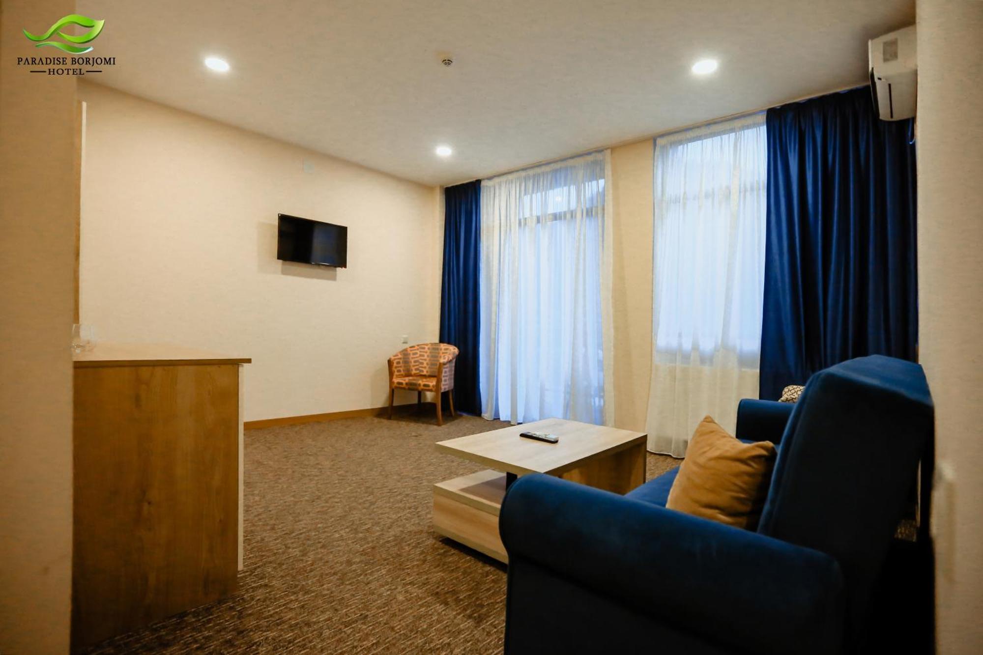 Terrace Borjomi Hotel エクステリア 写真