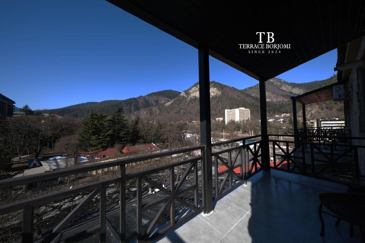 Terrace Borjomi Hotel エクステリア 写真