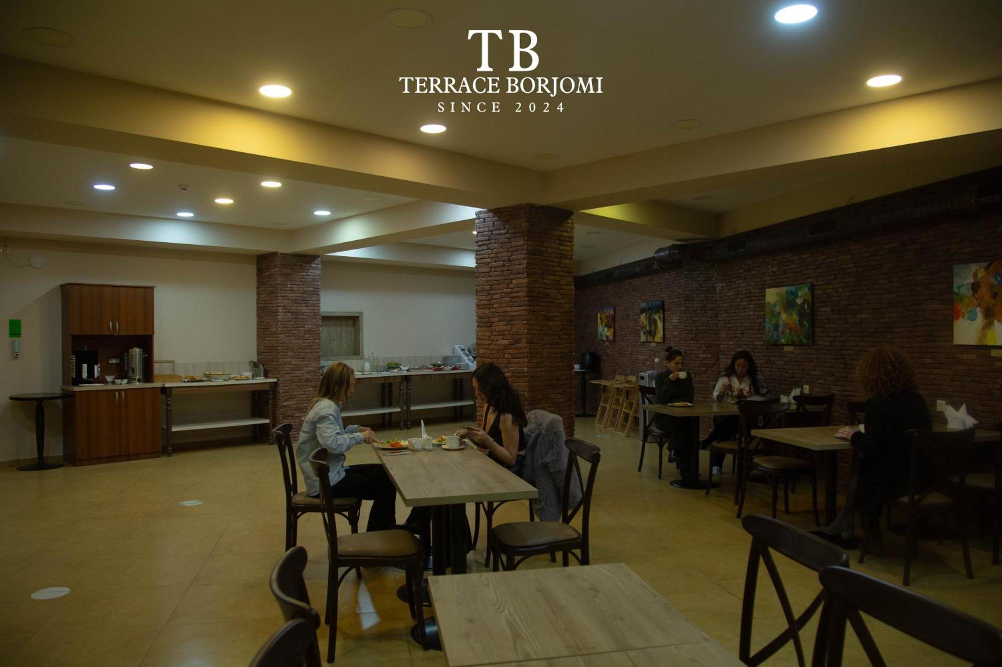 Terrace Borjomi Hotel エクステリア 写真